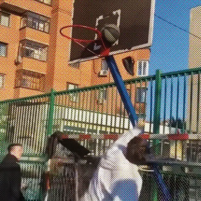 O.S.T.R. & Młody Olisadebe & LUCK7 – Poczekaj, Sprawdzę w Telefonie